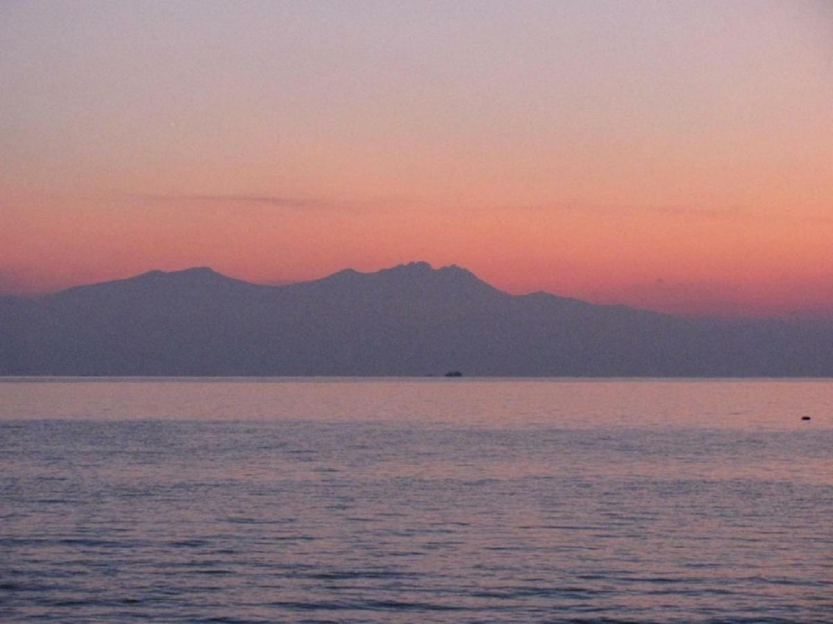 Ferienhaus "Arizones", Nea Kallikratia, Chalkidiki Nea Kallikrateia Luaran gambar